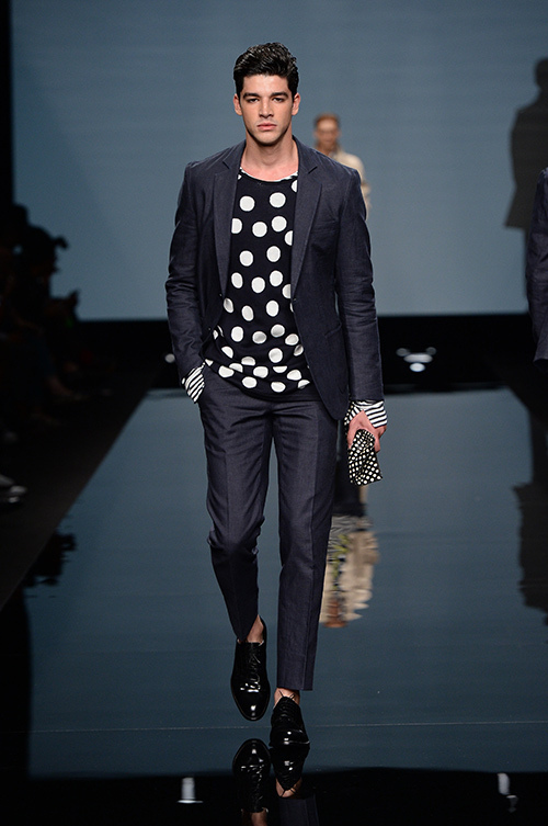 エルマンノ シェルヴィーノ(ERMANNO SCERVINO) 2015年春夏メンズコレクション  - 写真23