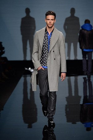 エルマンノ シェルヴィーノ(ERMANNO SCERVINO) 2015年春夏メンズコレクション  - 写真35