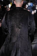 カミヤ 2024-25年秋冬メンズコレクション - 盲目的に過ぎ去る時間を見つめ直す｜写真9