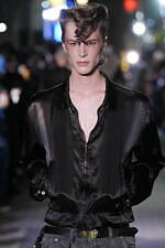 カミヤ 2024-25年秋冬メンズコレクション - 盲目的に過ぎ去る時間を見つめ直す｜写真11