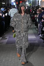 カミヤ 2024-25年秋冬メンズコレクション - 盲目的に過ぎ去る時間を見つめ直す｜写真23