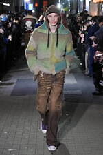 カミヤ 2024-25年秋冬メンズコレクション - 盲目的に過ぎ去る時間を見つめ直す｜写真40