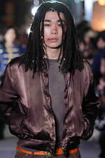 カミヤ 2024-25年秋冬メンズコレクション - 盲目的に過ぎ去る時間を見つめ直す｜写真46