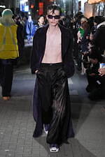 カミヤ 2024-25年秋冬メンズコレクション - 盲目的に過ぎ去る時間を見つめ直す｜写真63