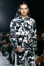 タナカ 2024年秋冬コレクション - 自由の翼を広げて｜写真7