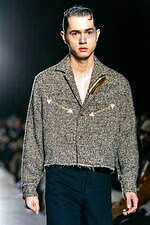 タナカ 2024年秋冬コレクション - 自由の翼を広げて｜写真28