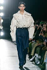 タナカ 2024年秋冬コレクション - 自由の翼を広げて｜写真32