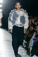 タナカ 2024年秋冬コレクション - 自由の翼を広げて｜写真41