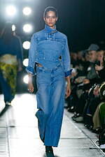 タナカ 2024年秋冬コレクション - 自由の翼を広げて｜写真63