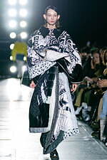 タナカ 2024年秋冬コレクション - 自由の翼を広げて｜写真70