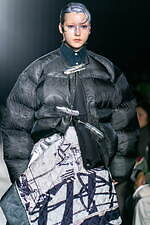 タナカ 2024年秋冬コレクション - 自由の翼を広げて｜写真75