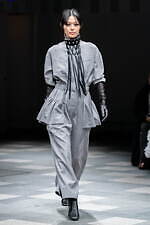 ホウガ 2024-25年秋冬コレクション - 静かでささやかな冒険｜写真11