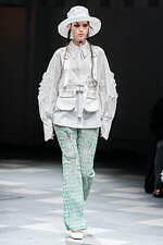 ホウガ 2024-25年秋冬コレクション - 静かでささやかな冒険｜写真17