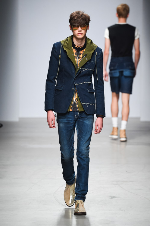 ミハラ ヤスヒロ 2015年春夏<span>コレクション</span> - 写真9