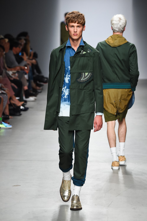 ミハラ ヤスヒロ 2015年春夏<span>コレクション</span> - 写真12