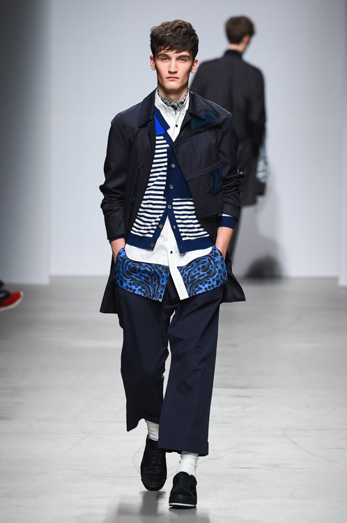 ミハラ ヤスヒロ 2015年春夏<span>コレクション</span> - 写真21