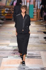 Y-3 2015年春夏コレクション - サーフ×パンク、スポーティーな革命の日｜写真7