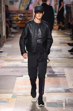 Y-3 2015年春夏コレクション - サーフ×パンク、スポーティーな革命の日｜写真8