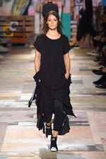 Y-3 2015年春夏コレクション - サーフ×パンク、スポーティーな革命の日｜写真11
