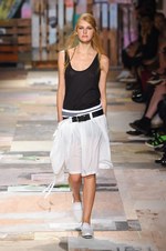 Y-3 2015年春夏コレクション - サーフ×パンク、スポーティーな革命の日｜写真30