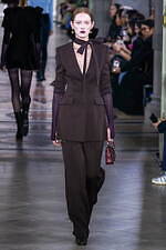 フェティコ 2024年秋冬コレクション - 不変の“お気に入り”を込めて｜写真20