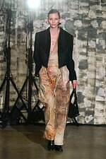 ヴィルドホワイレン 2024-25年秋冬コレクション - MEMENTO MORI、大切な“友人”へ｜写真19