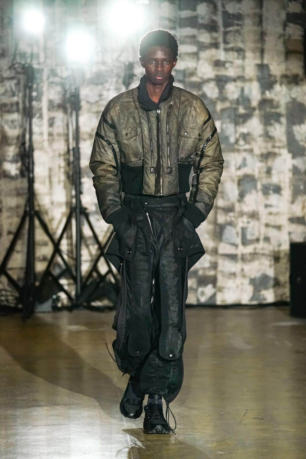 ヴィルドホワイレン(WILDFRÄULEIN) 2024-25年秋冬ウィメンズ&メンズコレクション  - 写真9