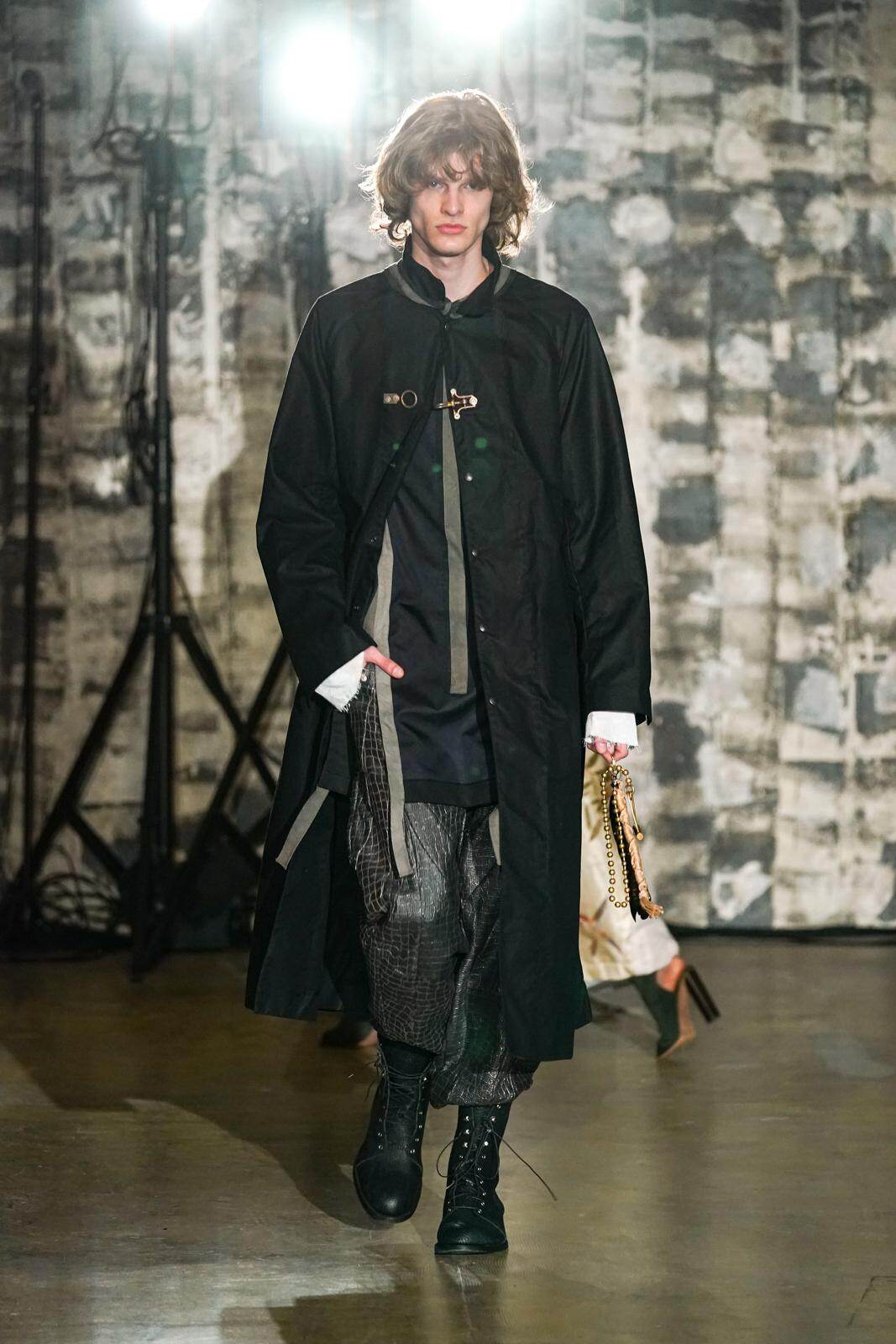 ヴィルドホワイレン(WILDFRÄULEIN) 2024-25年秋冬ウィメンズ&メンズコレクション  - 写真13