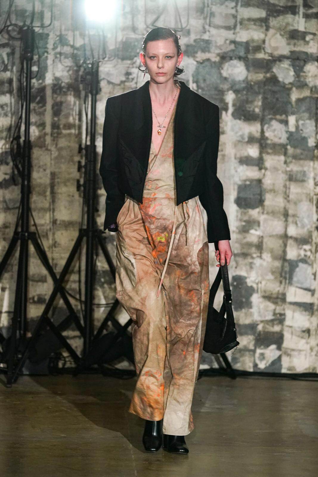 ヴィルドホワイレン(WILDFRÄULEIN) 2024-25年秋冬ウィメンズ&メンズコレクション  - 写真19