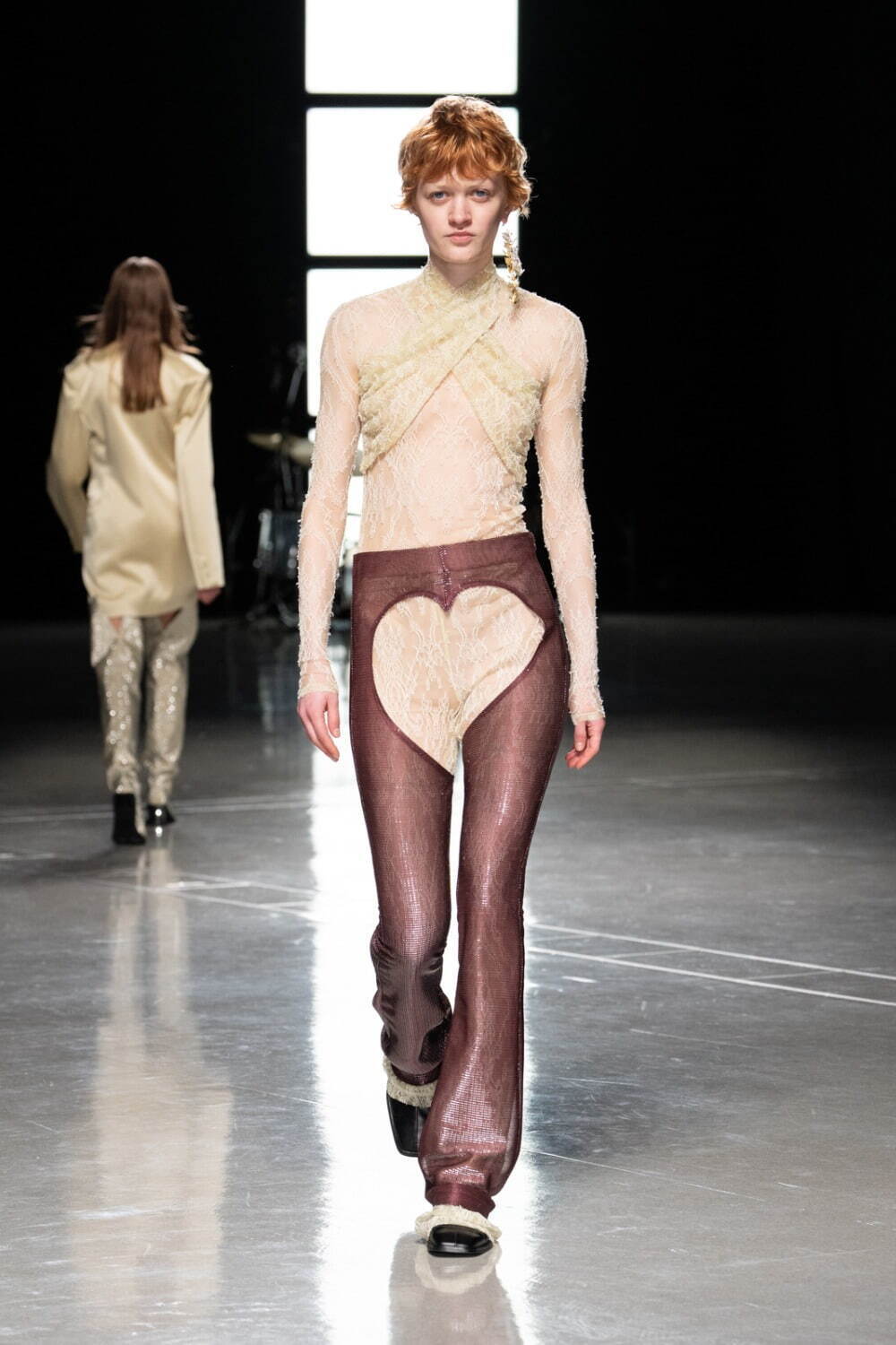 カナコ サカイ 2024-25年秋冬<span>コレクション</span> - 写真32