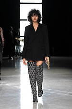 カナコ サカイ 2024年秋冬コレクション - “自ら選び取る”という意志｜写真5