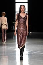 カナコ サカイ 2024年秋冬コレクション - “自ら選び取る”という意志｜写真34