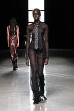 カナコ サカイ 2024年秋冬コレクション - “自ら選び取る”という意志｜写真35