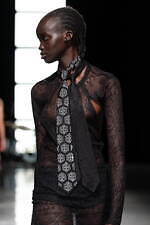 カナコ サカイ 2024年秋冬コレクション - “自ら選び取る”という意志｜写真36