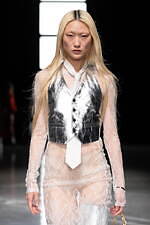 カナコ サカイ 2024年秋冬コレクション - “自ら選び取る”という意志｜写真42