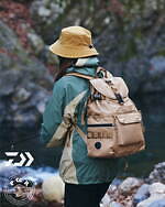 ダイワ×POTR 本格フィッシング＆タウンユース仕様のバッグ、撥水ナイロンのショルダーバッグなど｜写真3