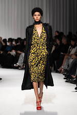 タエ アシダ 2024-25年秋冬コレクション - 軽やかに旅立つ｜写真54