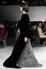 タエ アシダ 2024-25年秋冬コレクション - 軽やかに旅立つ｜写真74