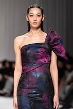 タエ アシダ 2024-25年秋冬コレクション - 軽やかに旅立つ｜写真76