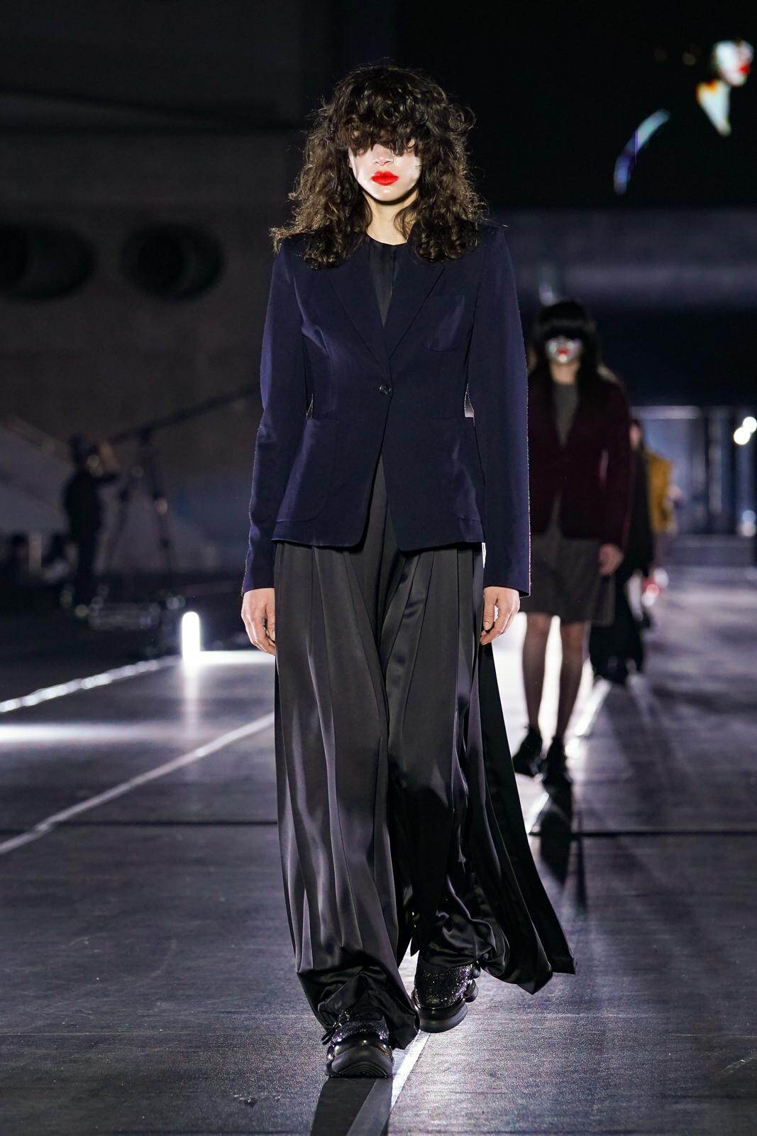 ミキオサカベ(MIKIO SAKABE) 2024-25年秋冬ウィメンズコレクション  - 写真21