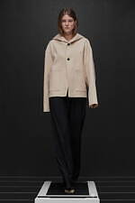 ハイク 2024-25年秋冬コレクション - ミリタリーをエレガントに｜写真10