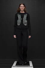 ハイク 2024-25年秋冬コレクション - ミリタリーをエレガントに｜写真23