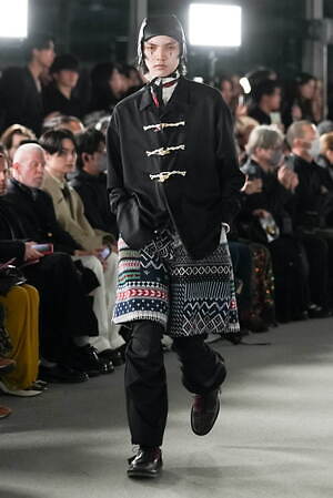 アンリアレイジ オム 2024年秋冬コレクション - 服作りの原点へ｜写真21