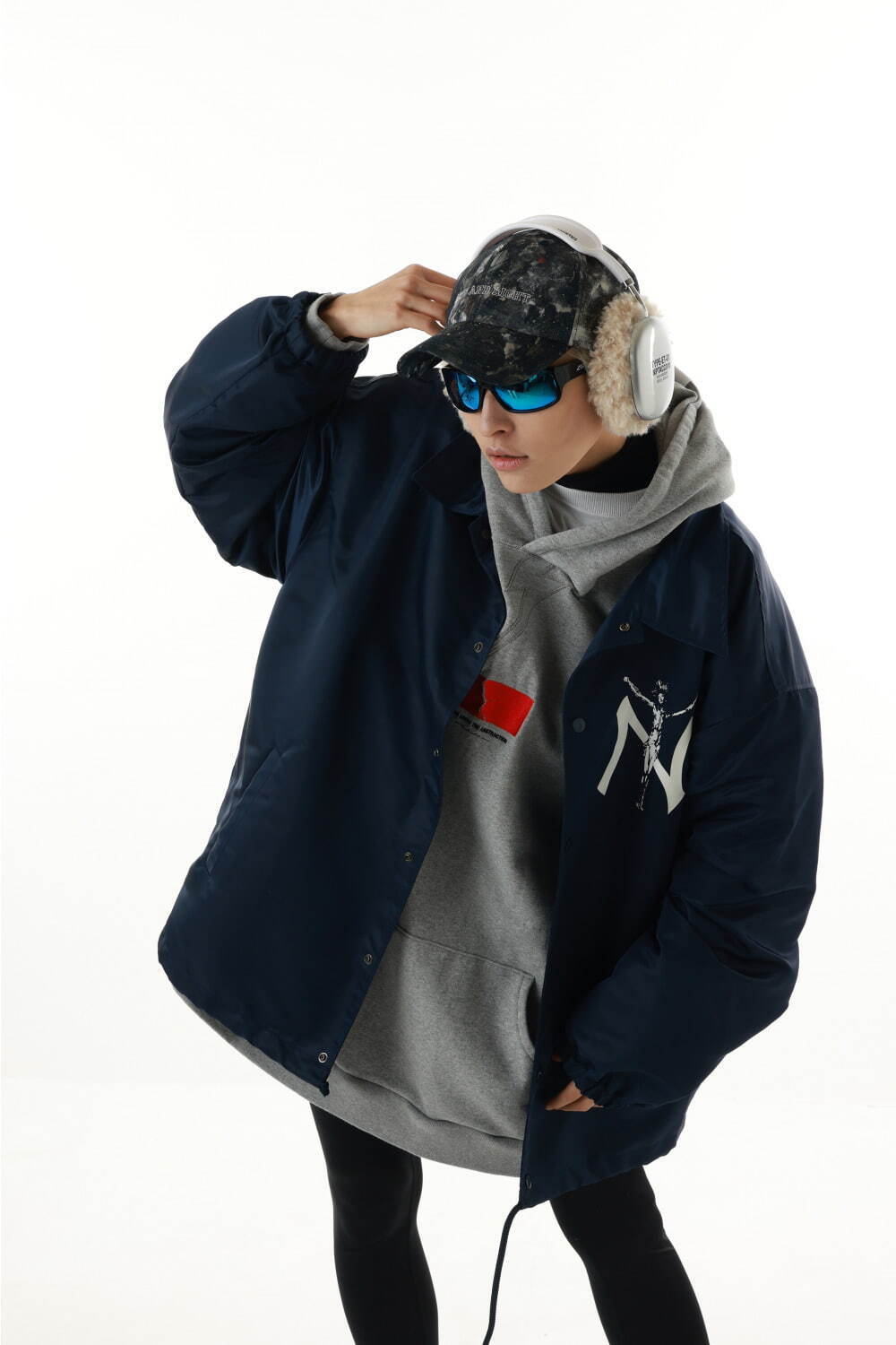 トーキングアバウト ジ アブストラクション(TALKING ABOUT THE ABSTRACTION) 2024-25年秋冬ウィメンズ&メンズコレクション  - 写真11