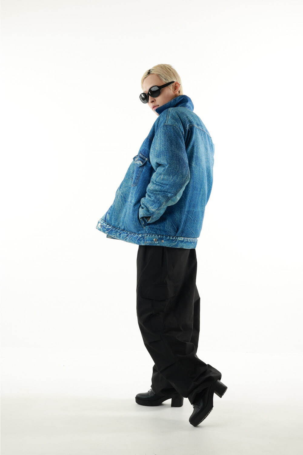 トーキングアバウト ジ アブストラクション(TALKING ABOUT THE ABSTRACTION) 2024-25年秋冬ウィメンズ&メンズコレクション  - 写真32