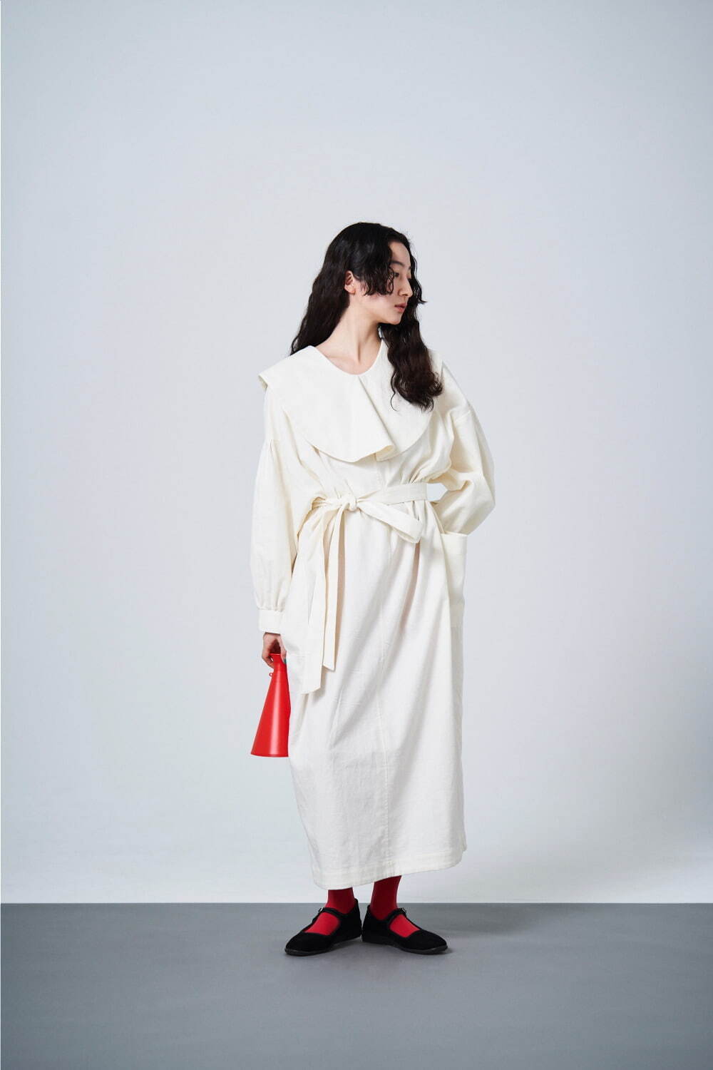 スニュウ(sneeuw) 2024-25年秋冬ウィメンズ&メンズコレクション  - 写真2