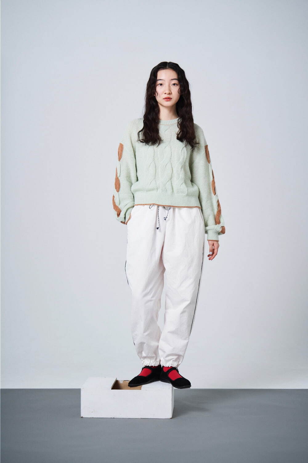 スニュウ(sneeuw) 2024-25年秋冬ウィメンズ&メンズコレクション  - 写真14