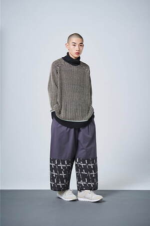 スニュウ(sneeuw) 2024-25年秋冬ウィメンズ&メンズコレクション  - 写真32