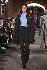 ケイスケヨシダ 2024-25年秋冬コレクション - 学生時代を回顧｜写真14