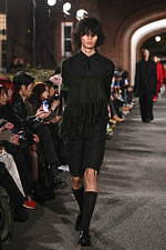 ケイスケヨシダ 2024-25年秋冬コレクション - 学生時代を回顧｜写真26